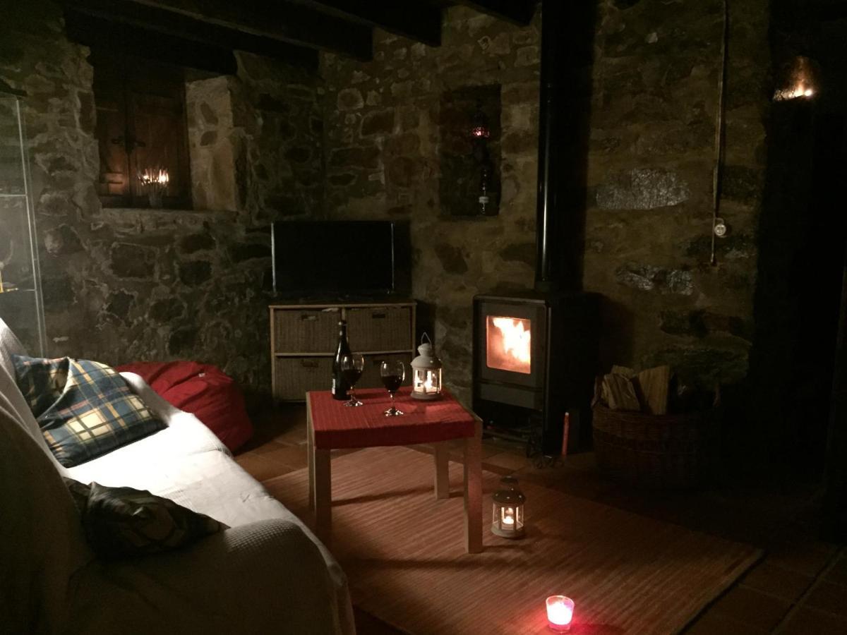 Casa Em Xisto Na Serra Da Lousa, Gondramaz Luaran gambar