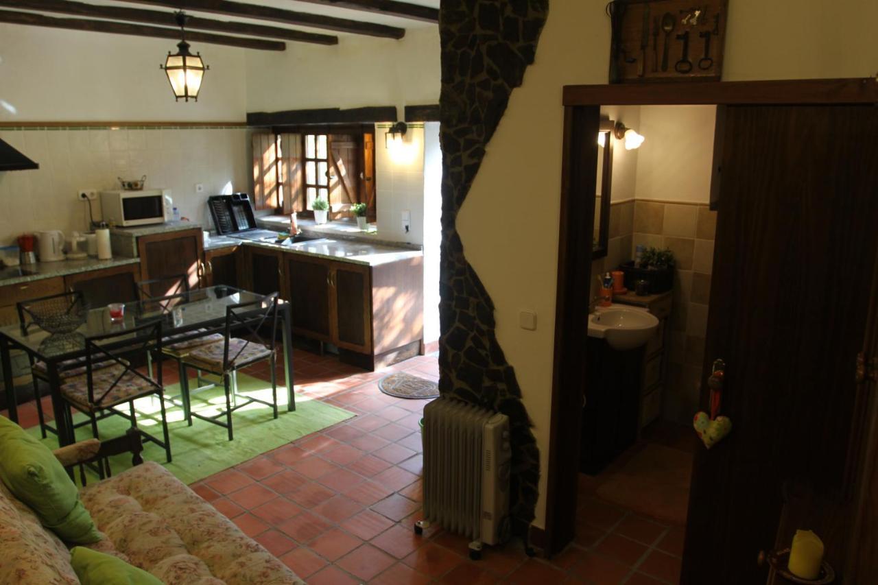 Casa Em Xisto Na Serra Da Lousa, Gondramaz Luaran gambar