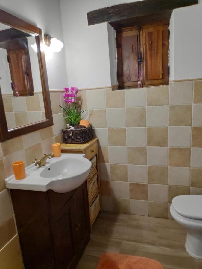 Casa Em Xisto Na Serra Da Lousa, Gondramaz Luaran gambar